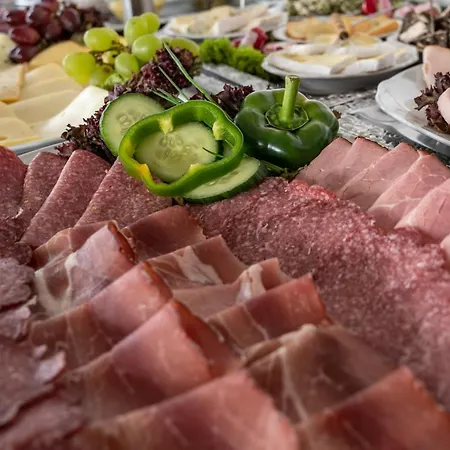 Ξενοδοχείο Schlei 2*